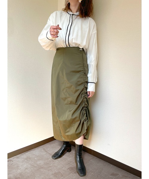 HEILIS(ヘイリス)の「パイピングレーヨンブラウス / パイピングデザイン シャツ スタンドカラー(シャツ/ブラウス・レディース・アイボリー/グリーン・FREE)」の20枚目の写真