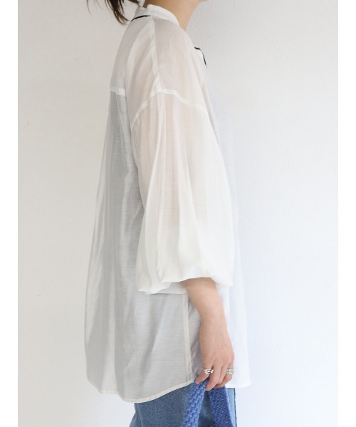 HEILIS(ヘイリス)の「パイピングレーヨンブラウス / パイピングデザイン シャツ スタンドカラー(シャツ/ブラウス・レディース・アイボリー/グリーン・FREE)」の4枚目の写真