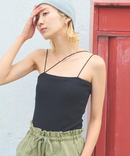 Auntie Rosa Holiday(アンティローザホリデー)の「カップ付きベアキャミ(キャミソール・レディース・ベージュ/ナチュラル/ブラック・FREE)」の11枚目の写真