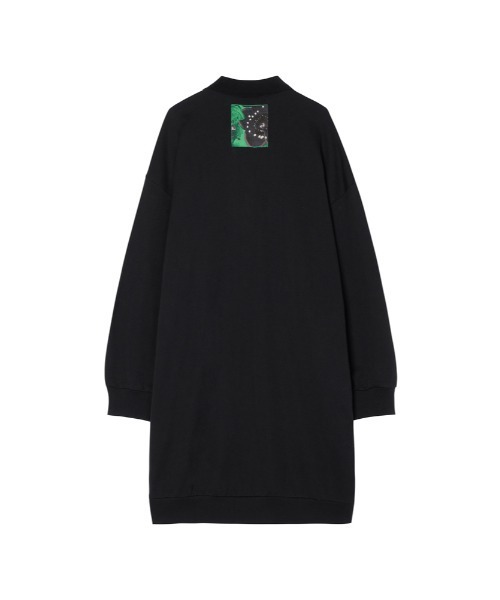 JNBY（ジェーエヌビーワイ）の「Oversized Polo-collar Cotton-jersey Dress（ワンピース・レディース・ホワイト/ブラック/グリーン・38/40）」の21枚目の写真