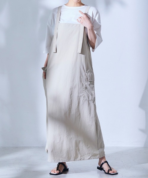 for/c（フォーシー）の「はっ水裾ドロストナイロンジャンスカ【リサイクル】（ワンピース・レディース・ブラック/グリーン/ライトベージュ/ベージュ/グレー・M/L）」の11枚目の写真