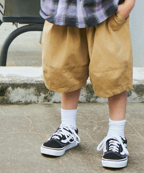 PAIRMANON STREET(ペアマノンストリート)の「【PAIRMANON STREET】バルーンシルエットツイルショートパンツ(その他パンツ・キッズ・ベージュ/イエロー/ブラック/グリーン・130/110/90/140/120/150/100)」の1枚目の写真