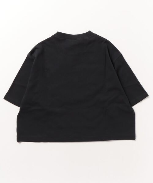 Reebok(リーボック)の「ビッグロゴ クロップド Tシャツ / CL AE BIG LOGO CROP TEE(Tシャツ/カットソー・レディース・マルーン/ブラック/オフホワイト/ブラウン・MEDIUM/LARGE/SMALL/XX-LARGE/X-LARGE)」の19枚目の写真