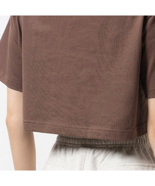 Reebok(リーボック)の「ビッグロゴ クロップド Tシャツ / CL AE BIG LOGO CROP TEE(Tシャツ/カットソー・レディース・マルーン/ブラック/オフホワイト/ブラウン・MEDIUM/LARGE/SMALL/XX-LARGE/X-LARGE)」の18枚目の写真