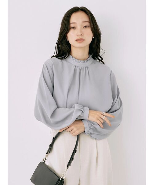 earth music&ecology（アースミュージックアンドエコロジー）の「2WAYフリルブラウス（シャツ/ブラウス・レディース・アイボリー/ネイビー/ピンク/サックスブルー/ドット・FREE）」の17枚目の写真