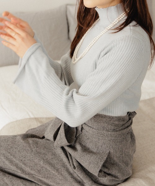 flower(フラワー)の「クリスタルタートルニット2(ニット/セーター・レディース・ブルー/アイボリー/ブラウン・FREE)」の3枚目の写真