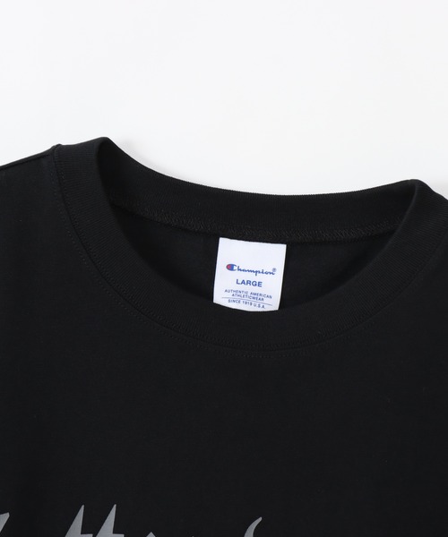 Champion(チャンピオン)の「【Champion/チャンピオン】メンズ ベーシック ロングスリーブTシャツ(Tシャツ/カットソー・メンズ・その他10/ブラック/ホワイト×パープル/グレー系その他2/ベージュ系その他3/ホワイト×ネイビー/ネイビー/バーガンディー・LARGE/SMALL/X-LARGE/MEDIUM)」の17枚目の写真