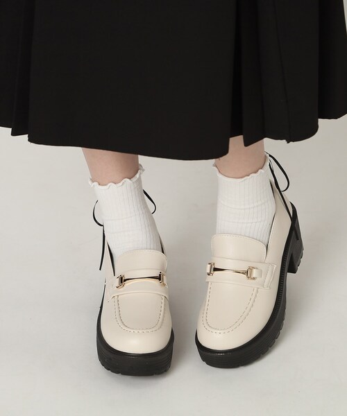 cs T&P(シーエスティーアンドピー)の「ビット付きローファー(パンプス・レディース・ブラック系1/ブラック/アイボリー・L/S/XL/M/LL)」の21枚目の写真