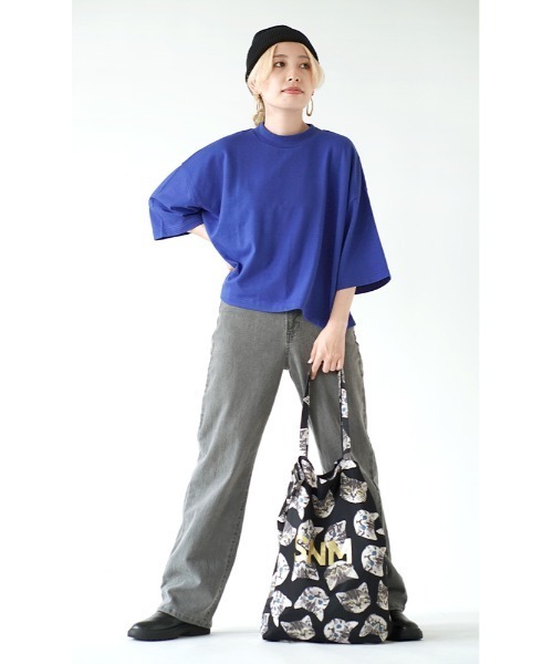 zootie（ズーティー）の「【見た目はON、着心地はOFF。】こなれリラックス 半袖ハイネックプルオーバー（Tシャツ/カットソー・レディース・オフホワイト/グレイッシュベージュ/ブラウン/ブラック×ホワイト/ブラック/ブルー/ダークブラウン/ネイビー/オレンジ/オレンジ系/ミント/ダークグリーン/杢グレー・M）」の15枚目の写真