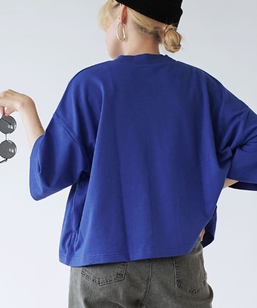 zootie（ズーティー）の「【見た目はON、着心地はOFF。】こなれリラックス 半袖ハイネックプルオーバー（Tシャツ/カットソー・レディース・オフホワイト/グレイッシュベージュ/ブラウン/ブラック×ホワイト/ブラック/ブルー/ダークブラウン/ネイビー/オレンジ/オレンジ系/ミント/ダークグリーン/杢グレー・M）」の16枚目の写真