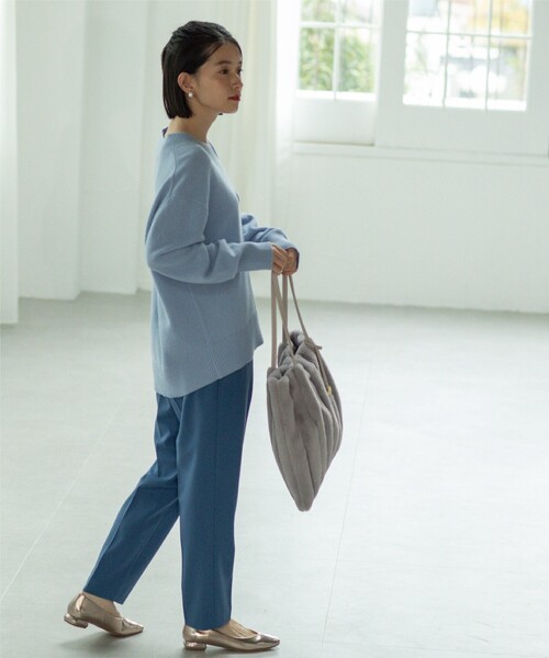 OPAQUE.CLIP（オペークドットクリップ）の「◆ワイドVネックニット ≪Filivivi/フィルビビ≫【洗える】（ニット/セーター・レディース・レッド系1/ライトブルー/グレー/ホワイト系・42/38/36/40）」の18枚目の写真