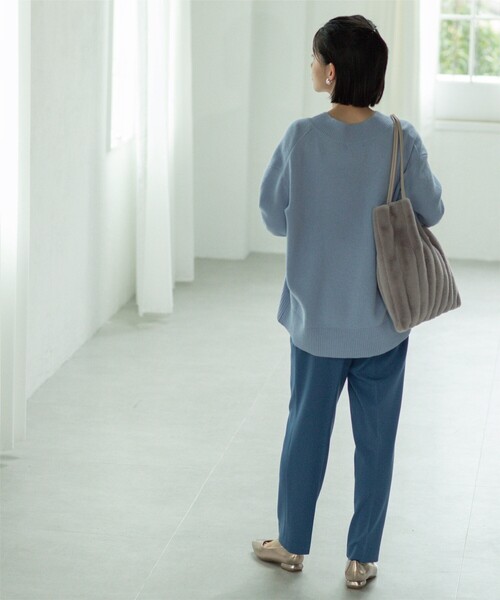 OPAQUE.CLIP（オペークドットクリップ）の「◆ワイドVネックニット ≪Filivivi/フィルビビ≫【洗える】（ニット/セーター・レディース・レッド系1/ライトブルー/グレー/ホワイト系・42/38/36/40）」の19枚目の写真