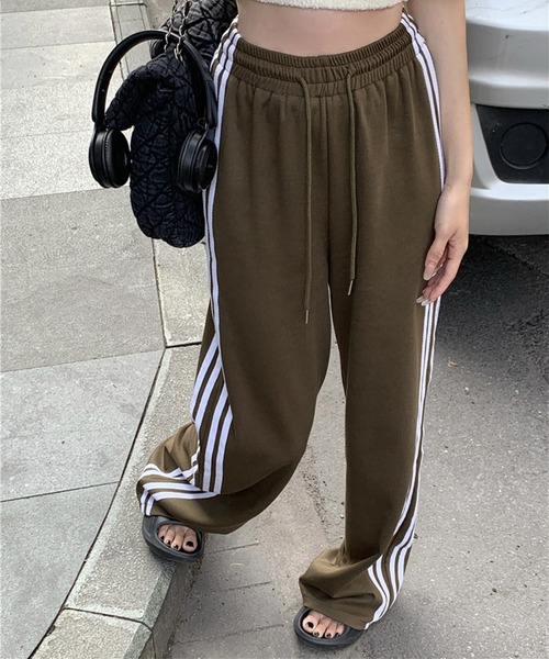LYEON(リヨン)の「トラックパンツ(その他パンツ・レディース・ブラック/カーキ・FREE)」の16枚目の写真