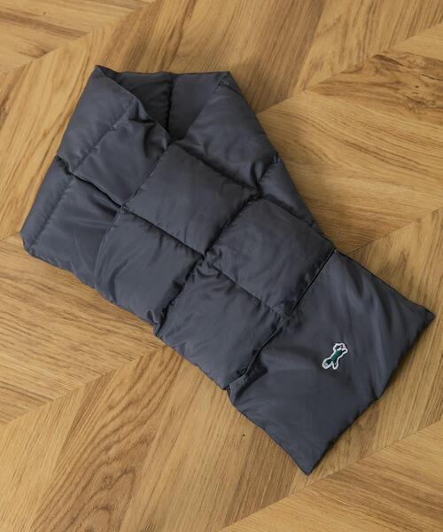 PENNEYS（ぺニーズ）の「『別注』PENNEYS×DOORS　THE FOX ファイバーダウンマフラー（マフラー・メンズ・ブラック/モカ/グレー/ブルー・-）」の4枚目の写真