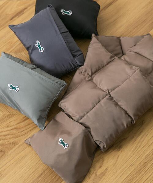 PENNEYS（ぺニーズ）の「『別注』PENNEYS×DOORS　THE FOX ファイバーダウンマフラー（マフラー・メンズ・ブラック/モカ/グレー/ブルー・-）」の5枚目の写真