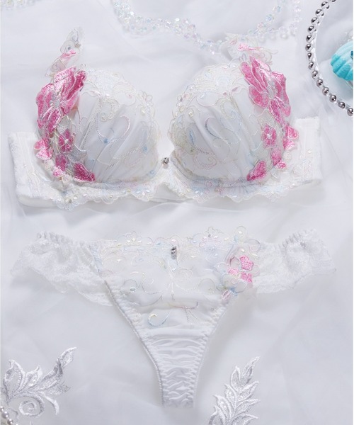美プラその他ジャンク品詰め合わせ セール】【しっかり美胸ブラ】すっきりブラが脇高仕様に