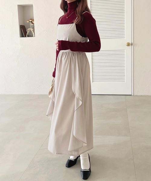apres jour(アプレジュール)の「バッククロスキャミワンピース【ZOZOTOWN限定アイテム】(ワンピース・レディース・ブラック/アイボリー/ラベンダー・フリー/X-LARGE)」の9枚目の写真