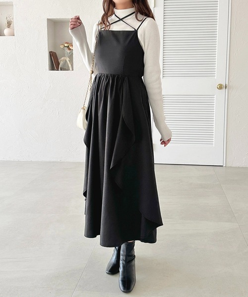 apres jour(アプレジュール)の「バッククロスキャミワンピース【ZOZOTOWN限定アイテム】(ワンピース・レディース・ブラック/アイボリー/ラベンダー・フリー/X-LARGE)」の18枚目の写真