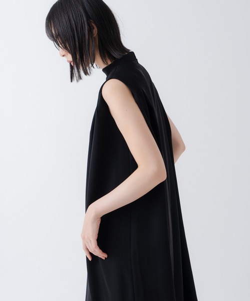 WHYTO.（ホワイト）の「「WHYTO./ホワイト」タックフレアドレス（ワンピース・レディース・ネイビー/ブラック・38/36）」の12枚目の写真