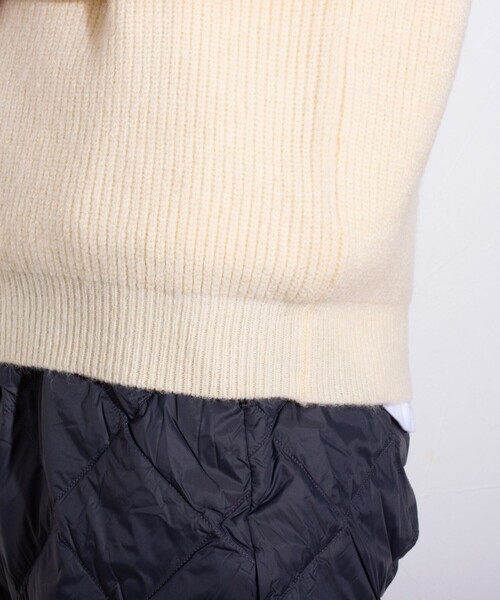 GLOSTER（グロスター）の「【GLOSTER/グロスター】片畦 クルーネックプルオーバーニット（ニット/セーター・メンズ・ブラック/アイボリー/ライトパープル・M/L/S）」の5枚目の写真