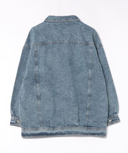 CECIL McBEE（セシルマクビー）の「オーバーサイズデニムジャケット（デニムジャケット・レディース・ブラック/ネイビー/ブルー・LARGE/MEDIUM）」の4枚目の写真
