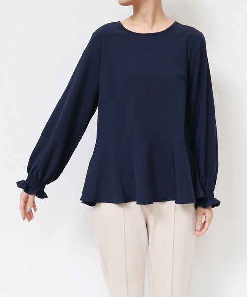 美品 heve ヘイヴ シャーリングペプラムブラウス ネイビー heveへイヴHeveシャーリングぺプラムブラウスHEVEネイビー