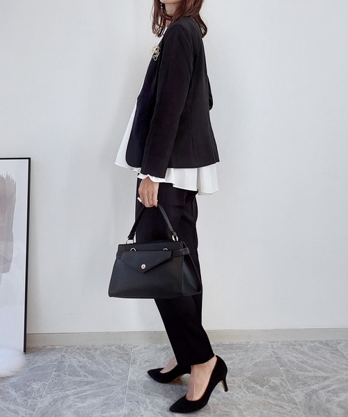 最終値下げ　新品未使用　DRAWER プリーツフレアペプラムブラウス ネイビー 最終値下げ 新品未使用 DRAWER プリーツフレアペプラムブラウス