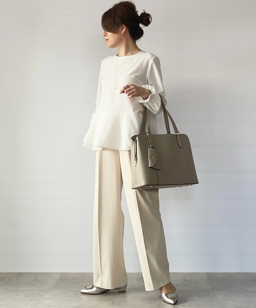 evernavy（エバーネイビー）の「ペプラムブラウス（シャツ/ブラウス・レディース・ホワイト/ブラック/ネイビー・S/M/L）」の13枚目の写真