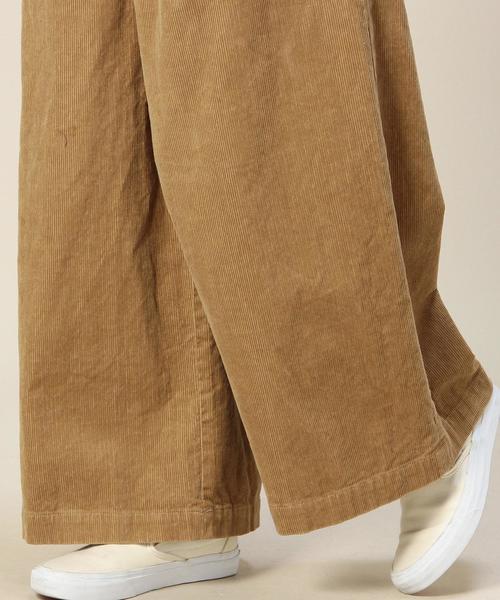 BEAUTY&YOUTH UNITED ARROWS(ビューティーアンドユースユナイテッドアローズ)の「BY 11Wコーデュロイ タックワイドパンツ ◆(その他パンツ・レディース・ベージュ/ネイビー・MEDIUM/SMALL)」の10枚目の写真