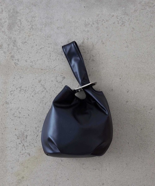 EFOLE(エフォル)の「Metal one handle / メタル ワンハンドル バッグ(トートバッグ・レディース・オフホワイト/ブラック/ブラウン・FREE)」の14枚目の写真