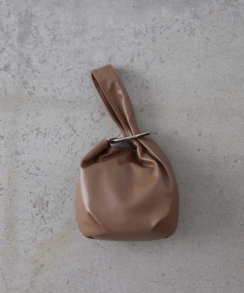 EFOLE(エフォル)の「Metal one handle / メタル ワンハンドル バッグ(トートバッグ・レディース・オフホワイト/ブラック/ブラウン・FREE)」の15枚目の写真