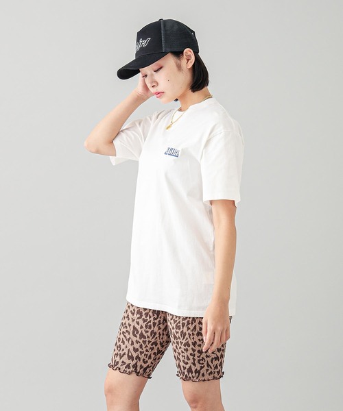 X-girl（エックスガール）の「RHINESTONE LOGO TRUCKER CAP（キャップ・レディース・ブラック/ホワイト・ONE SIZE）」の5枚目の写真