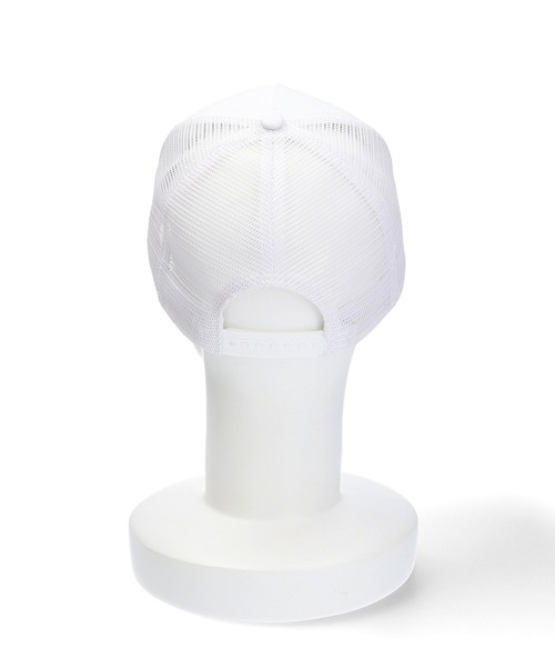 X-girl（エックスガール）の「RHINESTONE LOGO TRUCKER CAP（キャップ・レディース・ブラック/ホワイト・ONE SIZE）」の20枚目の写真