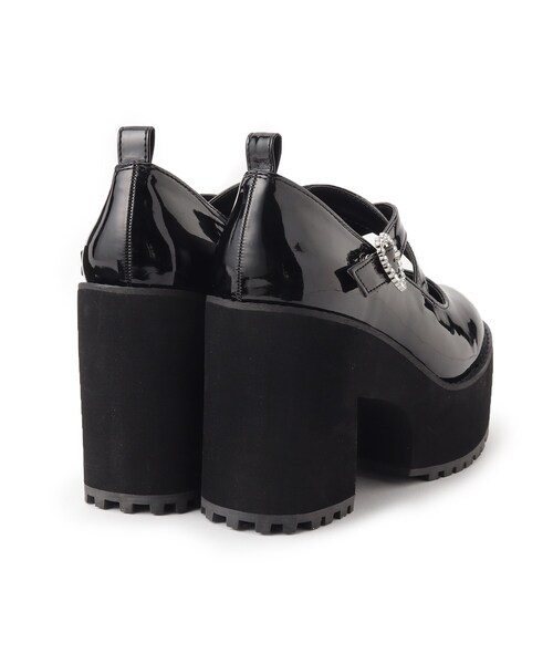 cs T&P（シーエスティーアンドピー）の「厚底ハートバックル２WAYリボンレースアップパンプス　24SS（パンプス・レディース・ブラック系1/ホワイト系2・S/M/L/LL）」の6枚目の写真
