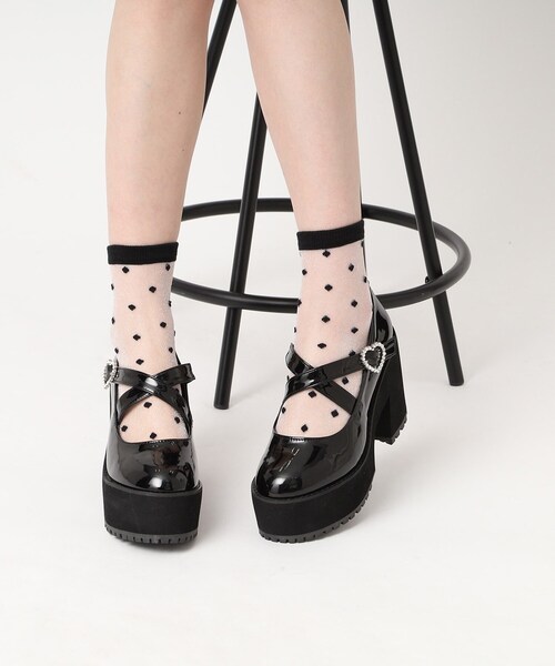 cs T&P（シーエスティーアンドピー）の「厚底ハートバックル２WAYリボンレースアップパンプス　24SS（パンプス・レディース・ブラック系1/ホワイト系2・S/M/L/LL）」の21枚目の写真