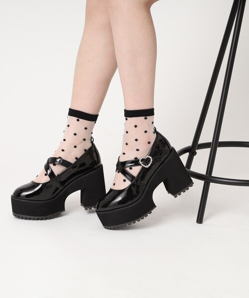 cs T&P（シーエスティーアンドピー）の「厚底ハートバックル２WAYリボンレースアップパンプス　24SS（パンプス・レディース・ブラック系1/ホワイト系2・S/M/L/LL）」の22枚目の写真