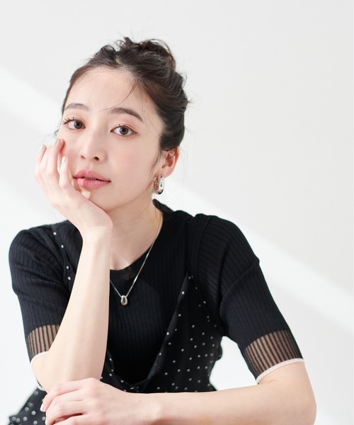 natural couture(ナチュラルクチュール)の「袖口シアー強撚リブニット(ニット/セーター・レディース・ピンク/グリーン/ライトグレー/ベージュ/ラベンダー/グレイッシュベージュ/ブラック・FREE)」の2枚目の写真