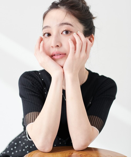 natural couture(ナチュラルクチュール)の「袖口シアー強撚リブニット(ニット/セーター・レディース・ピンク/グリーン/ライトグレー/ベージュ/ラベンダー/グレイッシュベージュ/ブラック・FREE)」の8枚目の写真