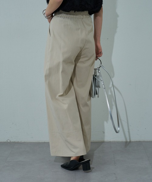 COLONY 2139（コロニートゥーワンスリーナイン）の「ライトチノパンツ（チノパンツ・レディース・オフホワイト/ブラック/ピンク・SMALL/MEDIUM）」の7枚目の写真