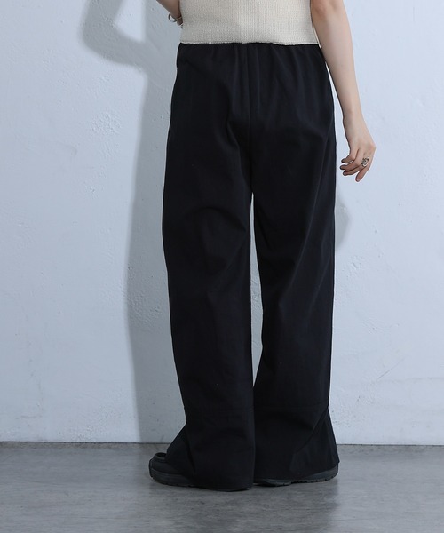 COLONY 2139（コロニートゥーワンスリーナイン）の「ライトチノパンツ（チノパンツ・レディース・オフホワイト/ブラック/ピンク・SMALL/MEDIUM）」の15枚目の写真