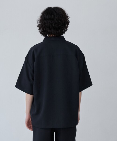coen(コーエン)の「COMFORTDRYシャツ(WEB限定カラー)(シャツ/ブラウス・メンズ・ベージュ/ブラック/ナチュラル/ロイヤルブルー/ネイビー/グレー・L/M/XL)」の9枚目の写真