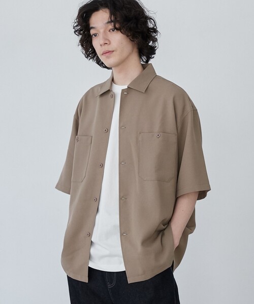 coen(コーエン)の「COMFORTDRYシャツ(WEB限定カラー)(シャツ/ブラウス・メンズ・ベージュ/ブラック/ナチュラル/ロイヤルブルー/ネイビー/グレー・L/M/XL)」の19枚目の写真