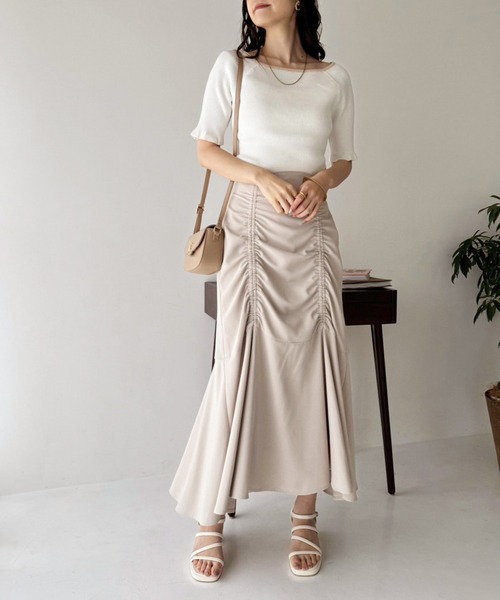 one after another NICE CLAUP(ワンアフターアナザーナイスクラップ)の「【S,Mサイズ展開】長さが変えられる/ドロストスカート(スカート・レディース・ブルー系その他/オフホワイト/ベージュ/ブラック・SMALL/MEDIUM)」の7枚目の写真