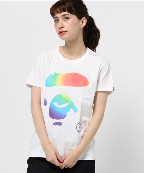 A BATHING APE（アベイシングエイプ）の「RAINBOW APE FACE TEE