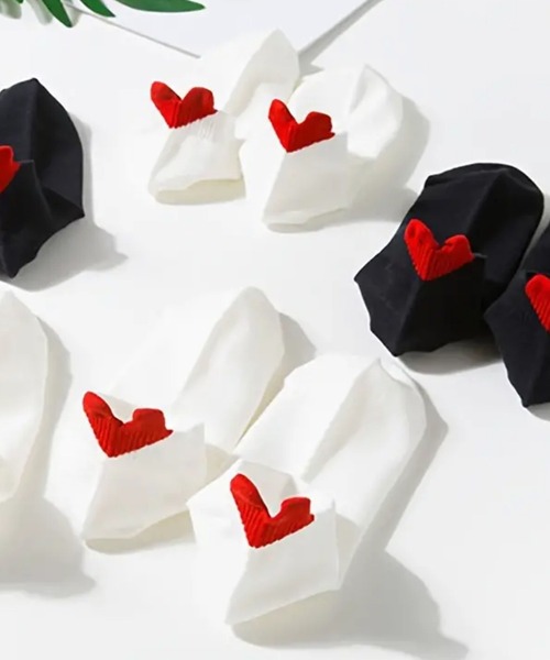 NOLITA LABORATORY(ノリータラボラトリー)の「【 NOLITA / ノリータ 】ハート ショートソックス 2足セット|レディース スニーカーソックス 脱げにくい くるぶし丈(ホワイト&ブラック)(ソックス/靴下・レディース・ホワイト×ブラック・FREE)」の1枚目の写真