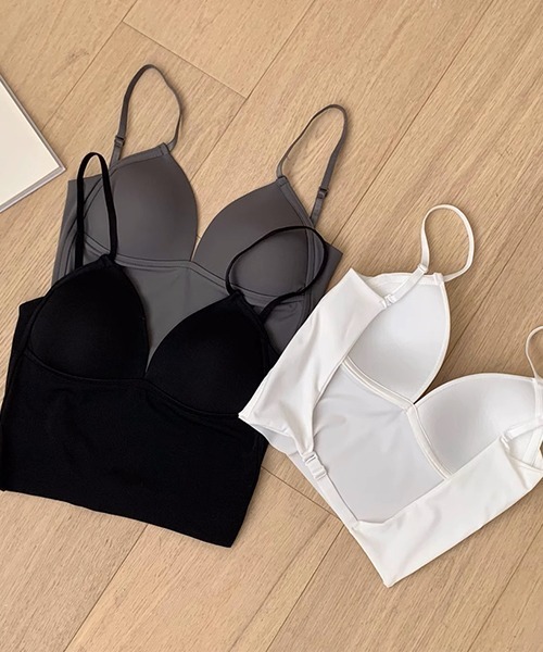 c.u.l（シーユーエル）の「バックオープン カップ付き 背中見せキャミソール culw686（キャミソール・レディース・ブラック/ホワイト/グレー・FREE）」の14枚目の写真