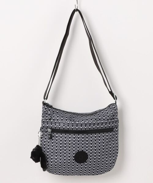 kipling（キプリング）の「【kipling】キプリング　Basic　ARTO　ショルダーバッグ（ショルダーバッグ・レディース・ブラック/ブラック系その他/グレー系その他/ブルー/グレー/ネイビー/レオパード/タン・FREE）」の5枚目の写真