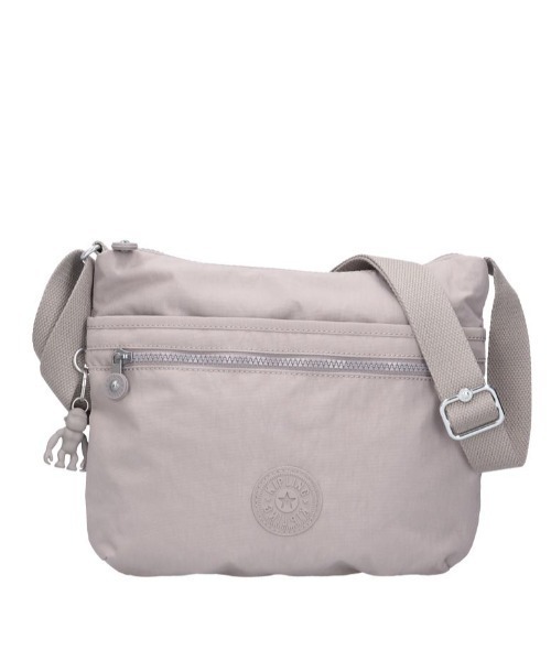 kipling（キプリング）の「【kipling】キプリング　Basic　ARTO　ショルダーバッグ（ショルダーバッグ・レディース・ブラック/ブラック系その他/グレー系その他/ブルー/グレー/ネイビー/レオパード/タン・FREE）」の4枚目の写真