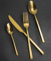 entre square（アントレスクエアー）の「Mikasa/カトラリーセット 16Set ゴールド（カトラリー）」