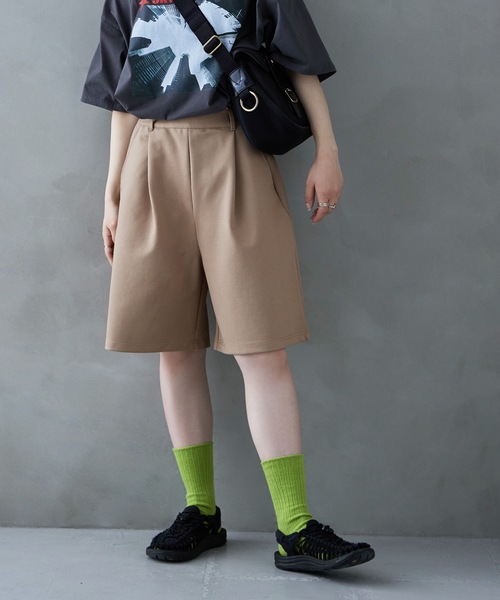 etoll.(エトル)の「ダンボールカットハーフパンツ(その他パンツ・レディース・ブラック/ベージュ・M)」の1枚目の写真
